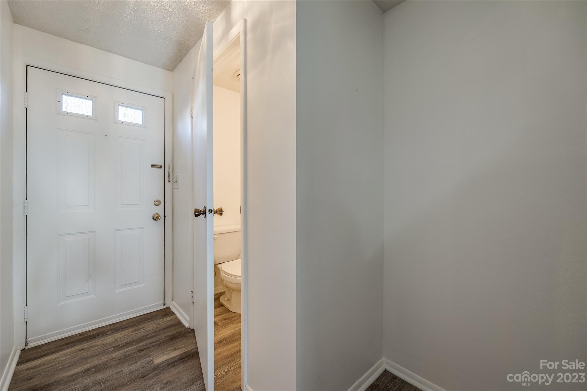 Colonial Village - Residential