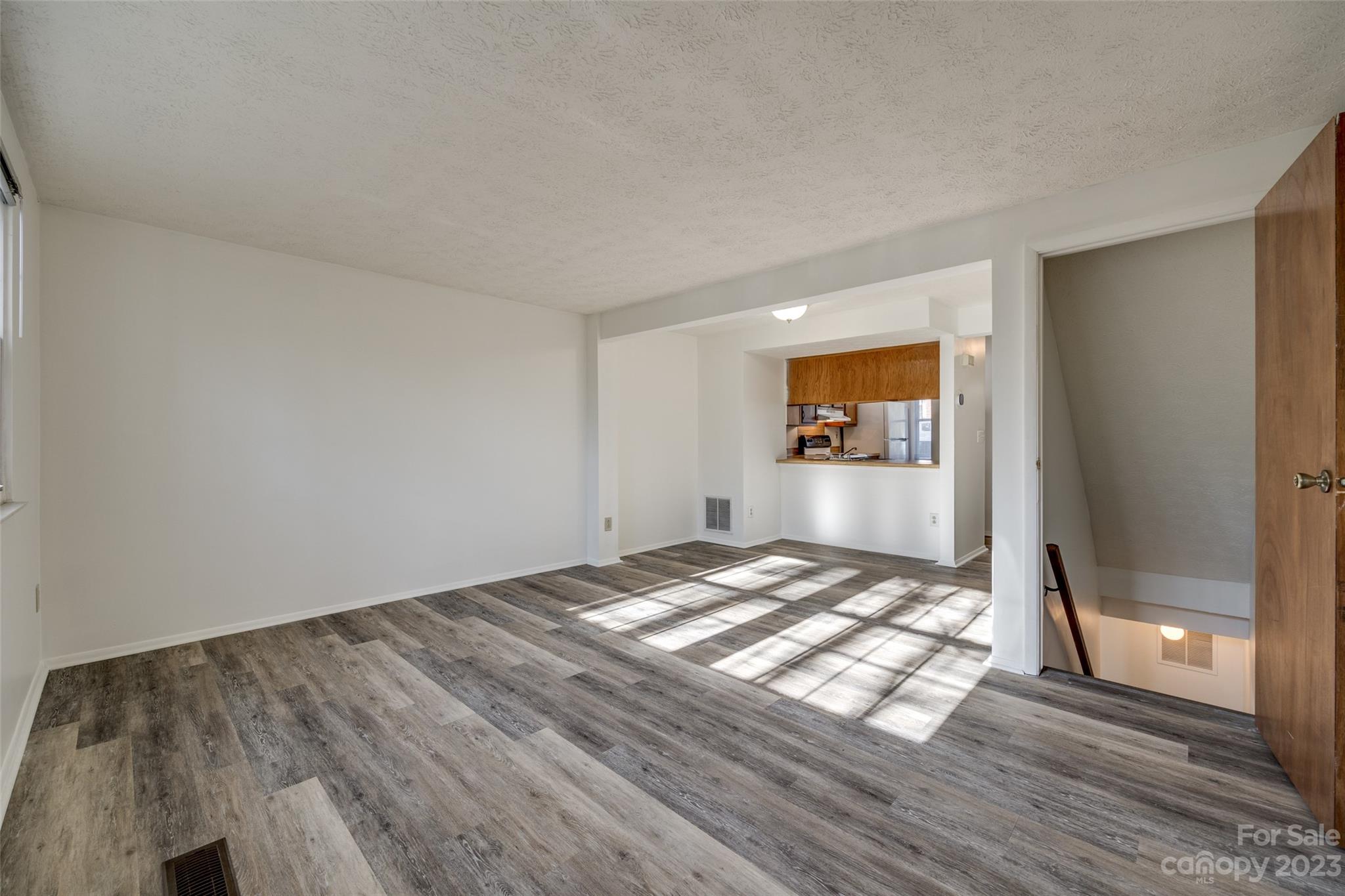 Colonial Village - Residential