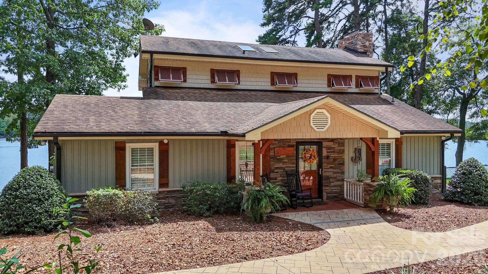 360 Tamarac Shores Drive