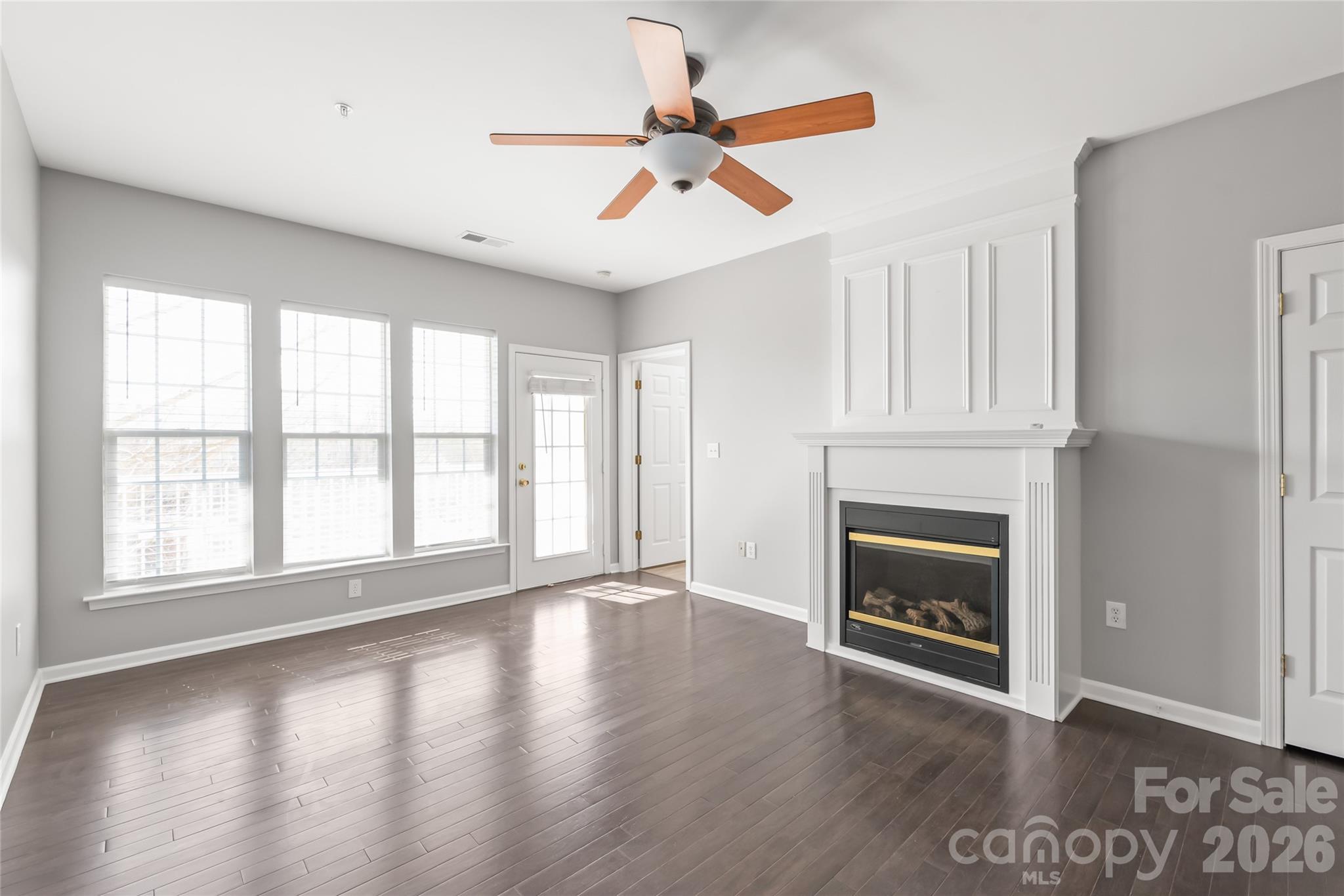 Belle Vista - Residential