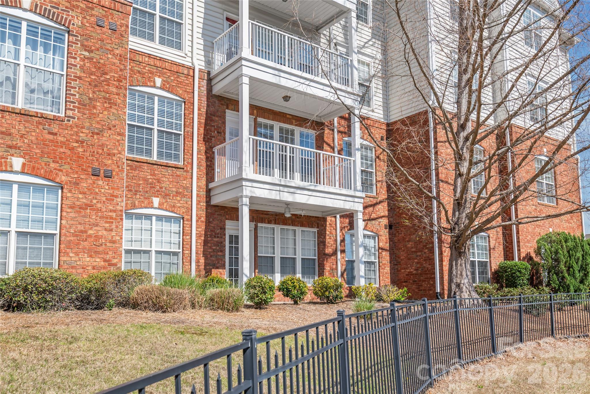 Belle Vista - Residential