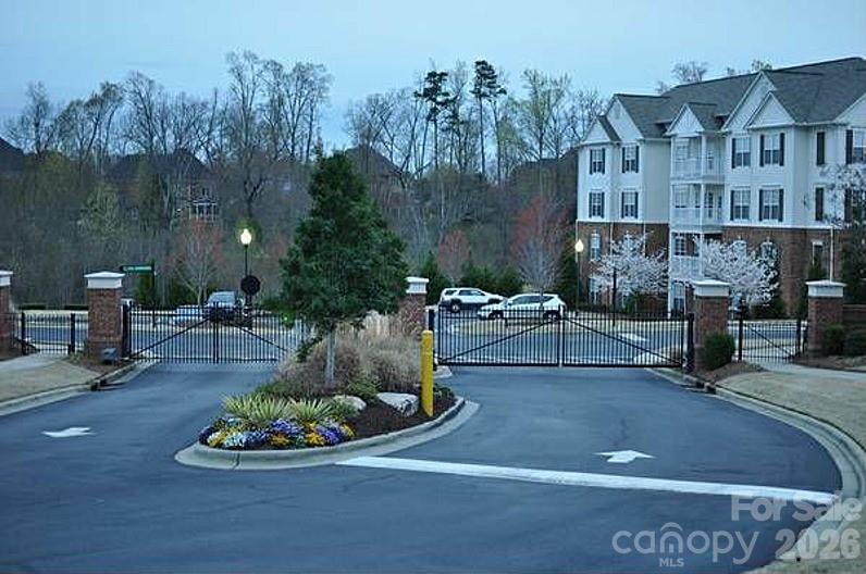 Belle Vista - Residential