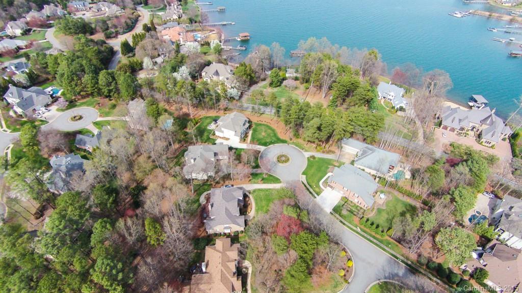 The Peninsula - Residential