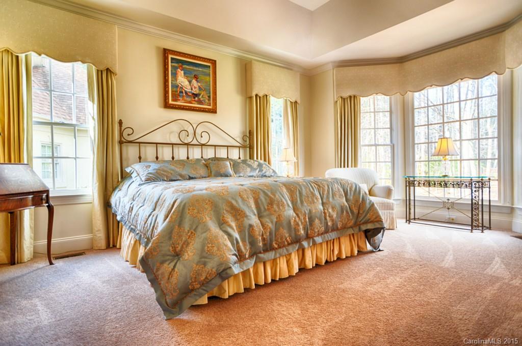 The Peninsula - Residential