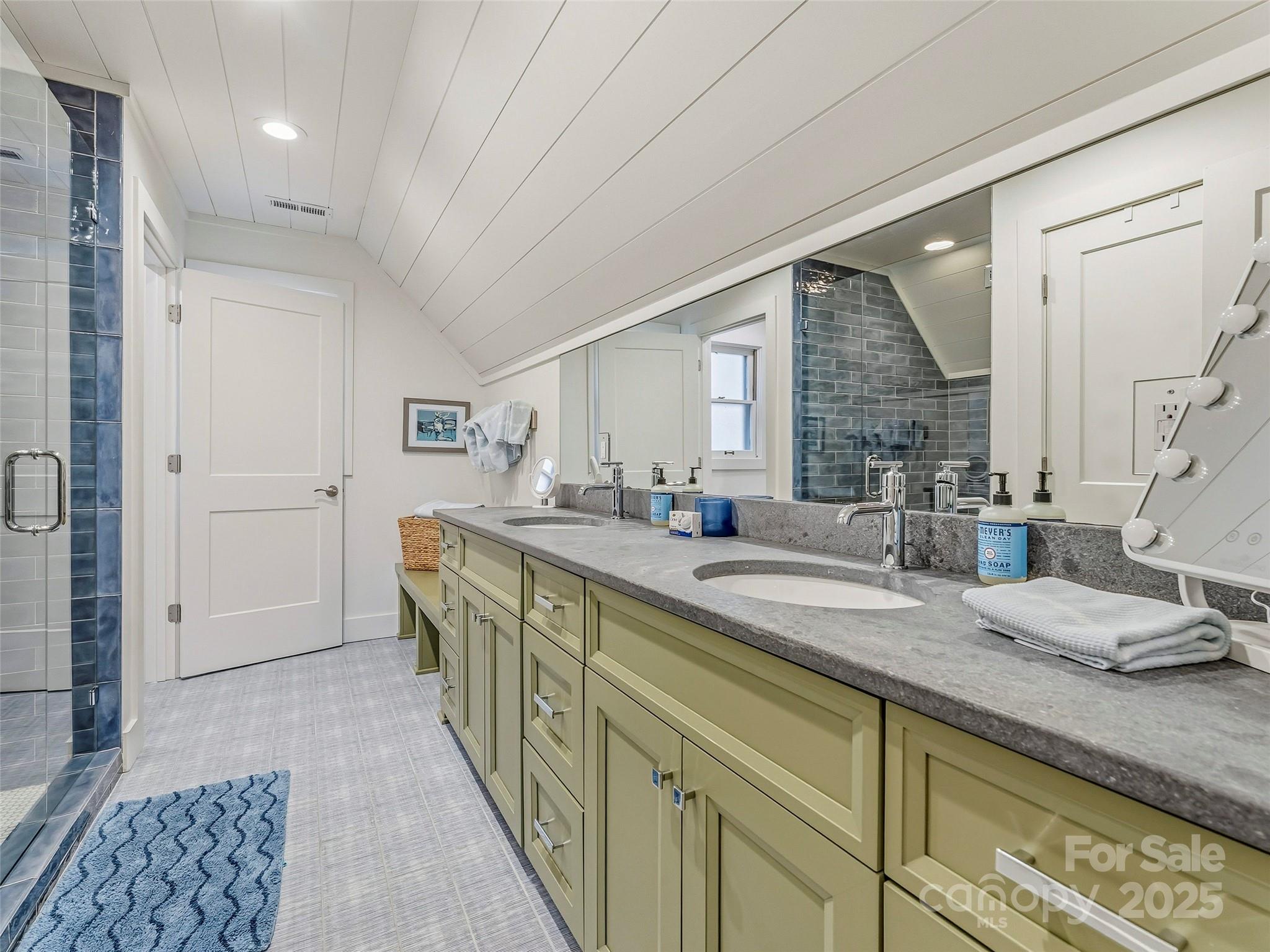 Lake Toxaway Estates - Residential