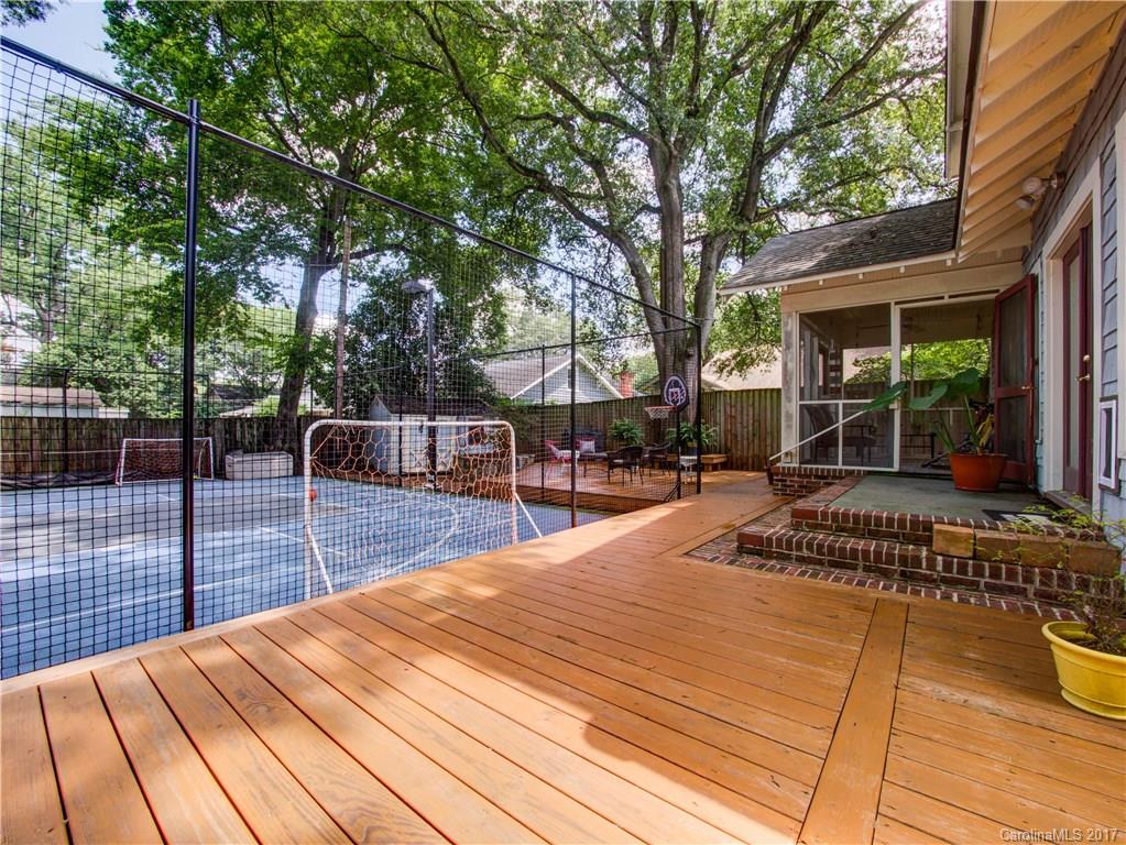 Elizabeth - Residential