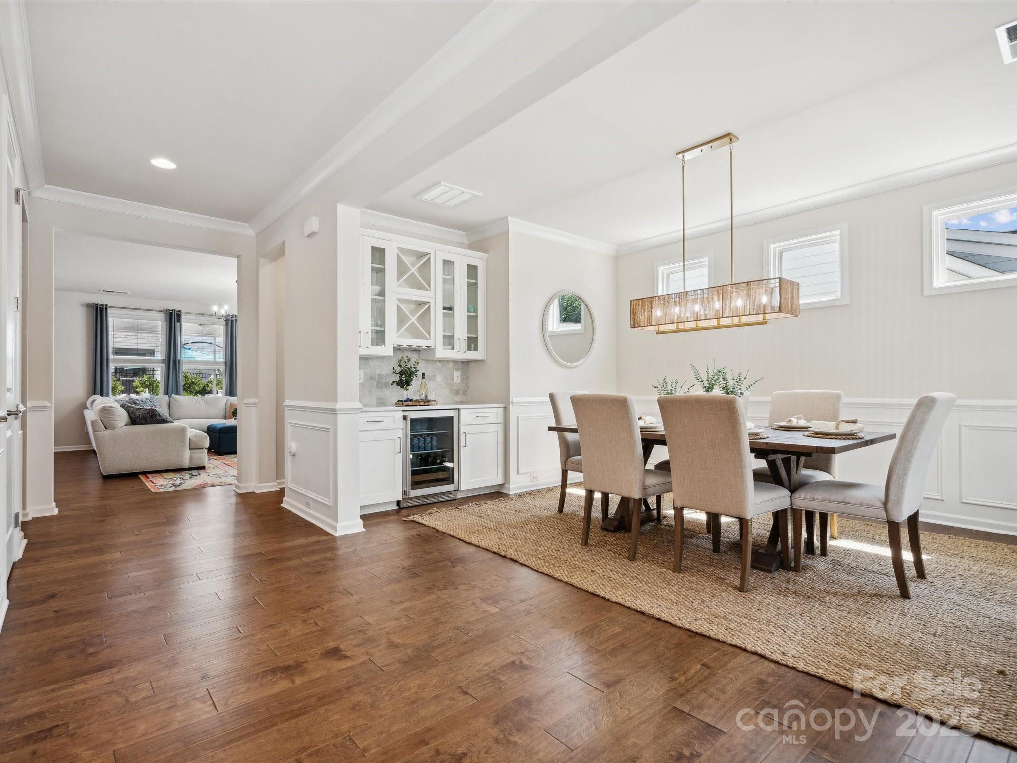 924 Stebbins Drive