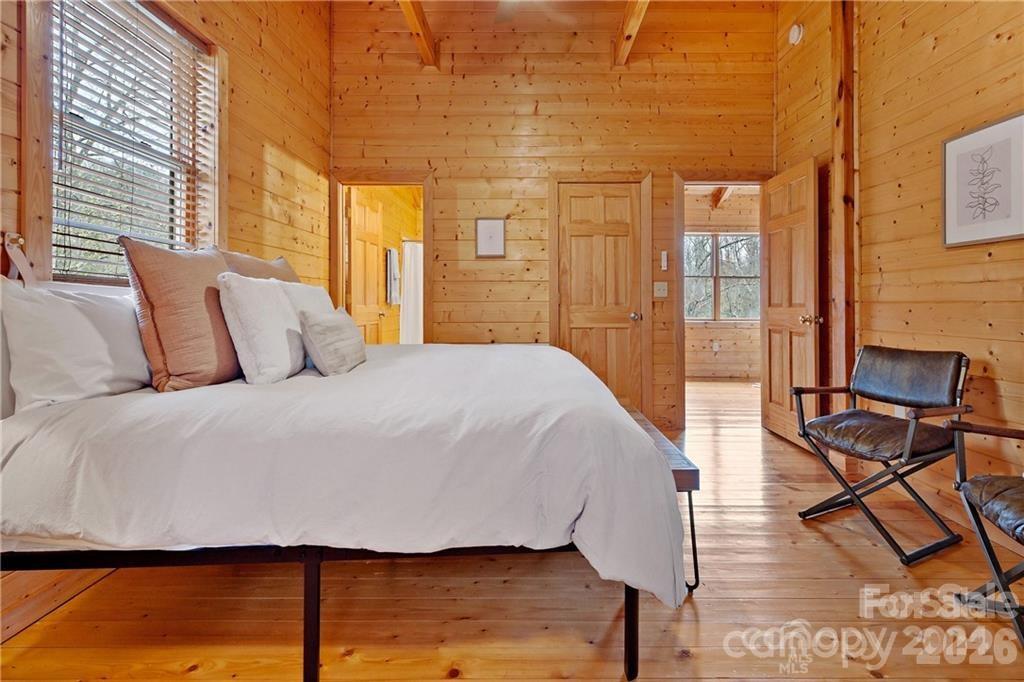 Gateway Mountain - Residential