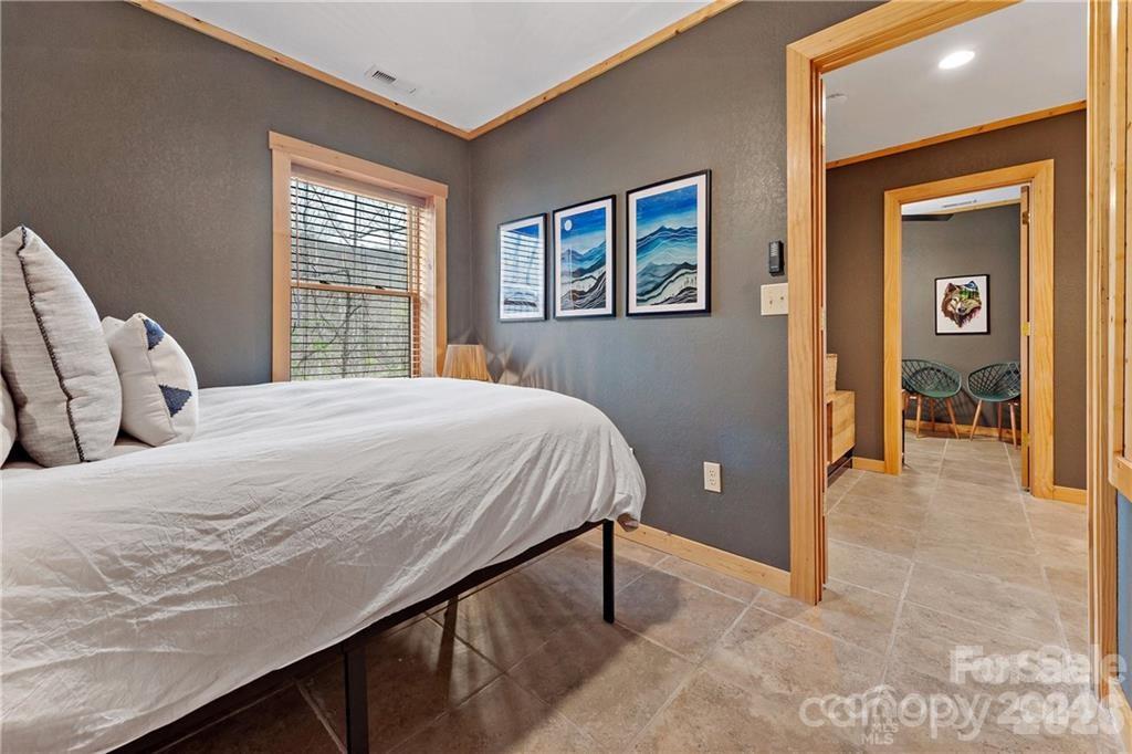 Gateway Mountain - Residential