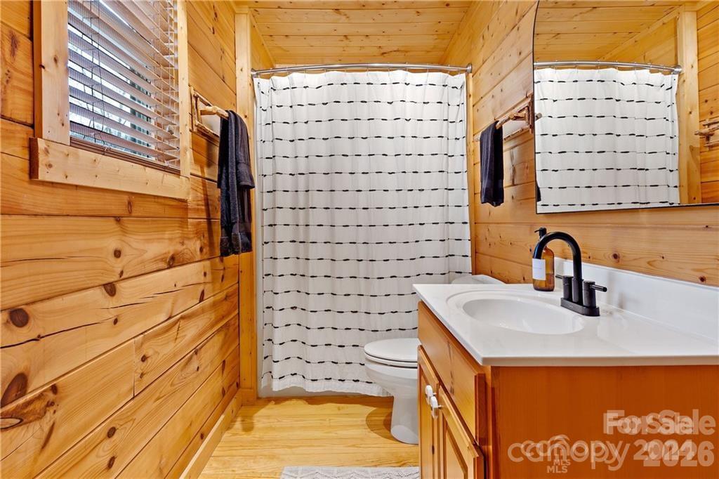 Gateway Mountain - Residential