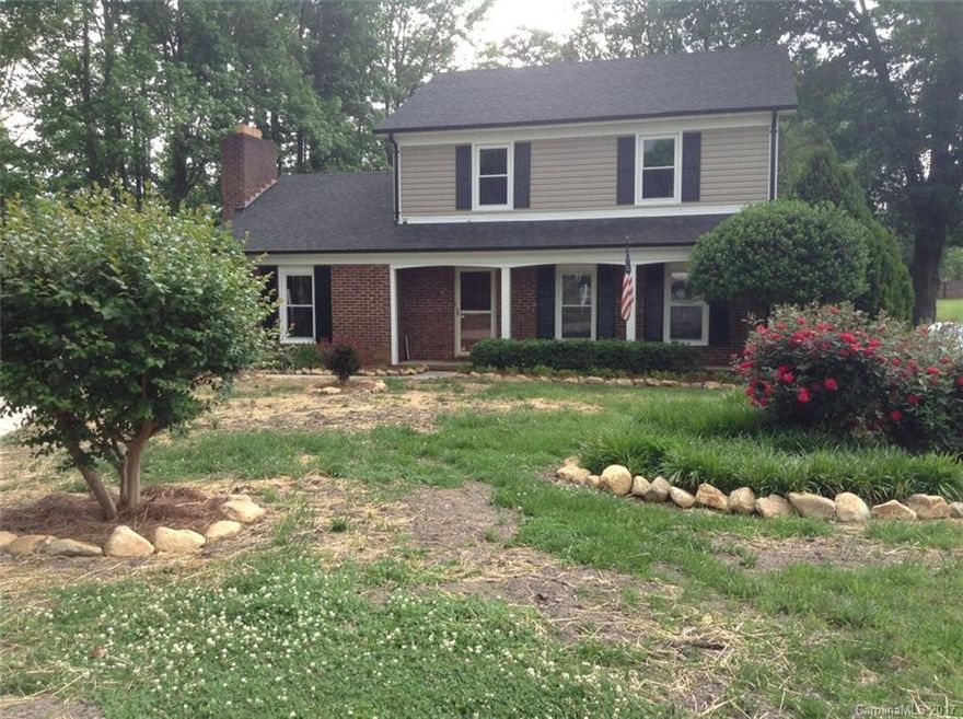 Location, location, location on this must see home. Low maintenance exterior w/architeck shingles, partial brick veneer, and vinyl siding. Half acre cul-de-sac lot w/new carpet upstairs. Renovated master bath has floor to ceiling ceramic tile shower. Kitchen granite counters boast glass tile backsplash. Backyard ideal for entertaining with 2 fire pits, screened porch, open cov porch w/wood seating and heat/cooled sunroom. Maximize storage space w/2 bldgs. Abundant parking space on drive.