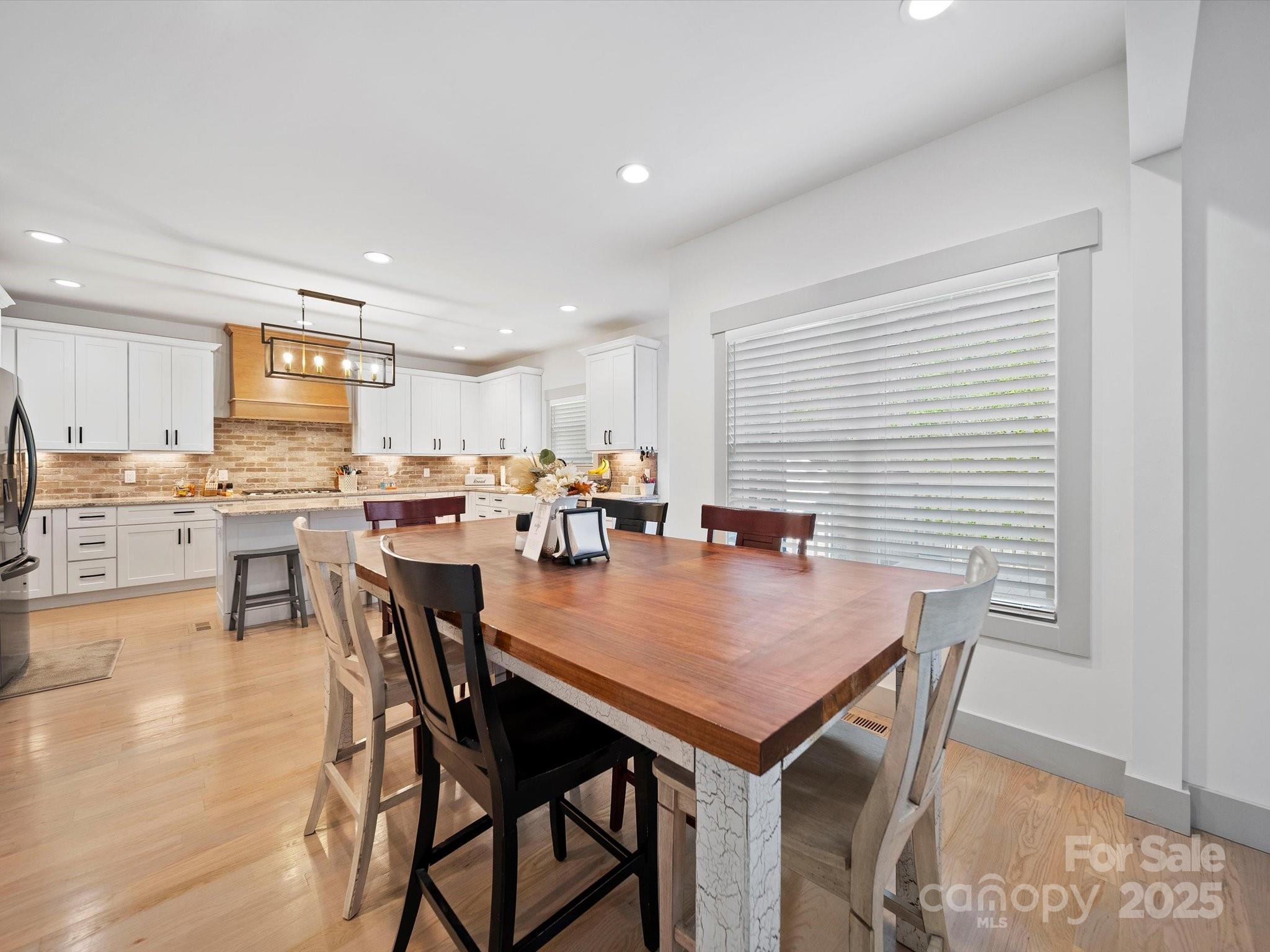 Sanders Landing - Residential