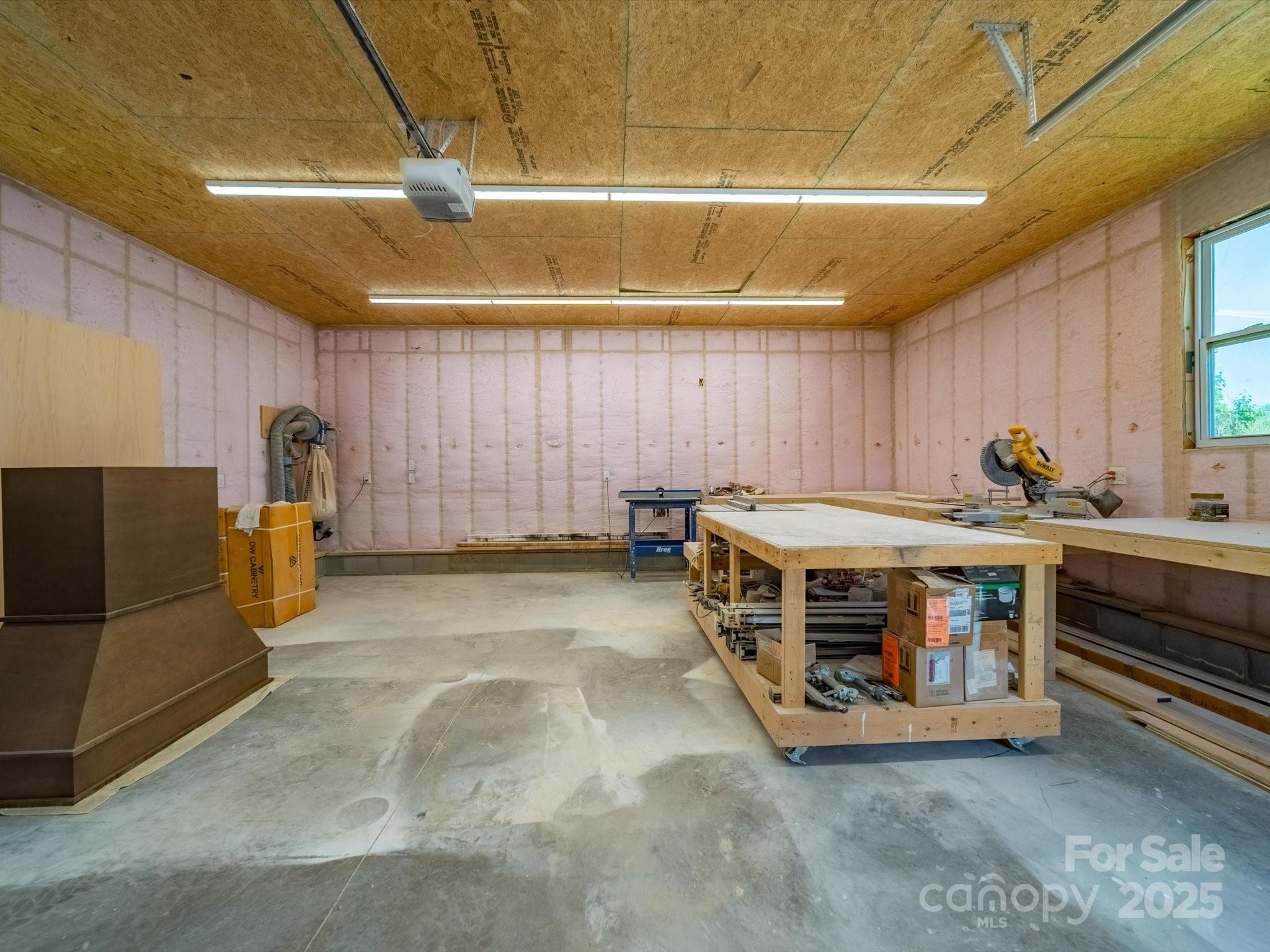 Sanders Landing - Residential