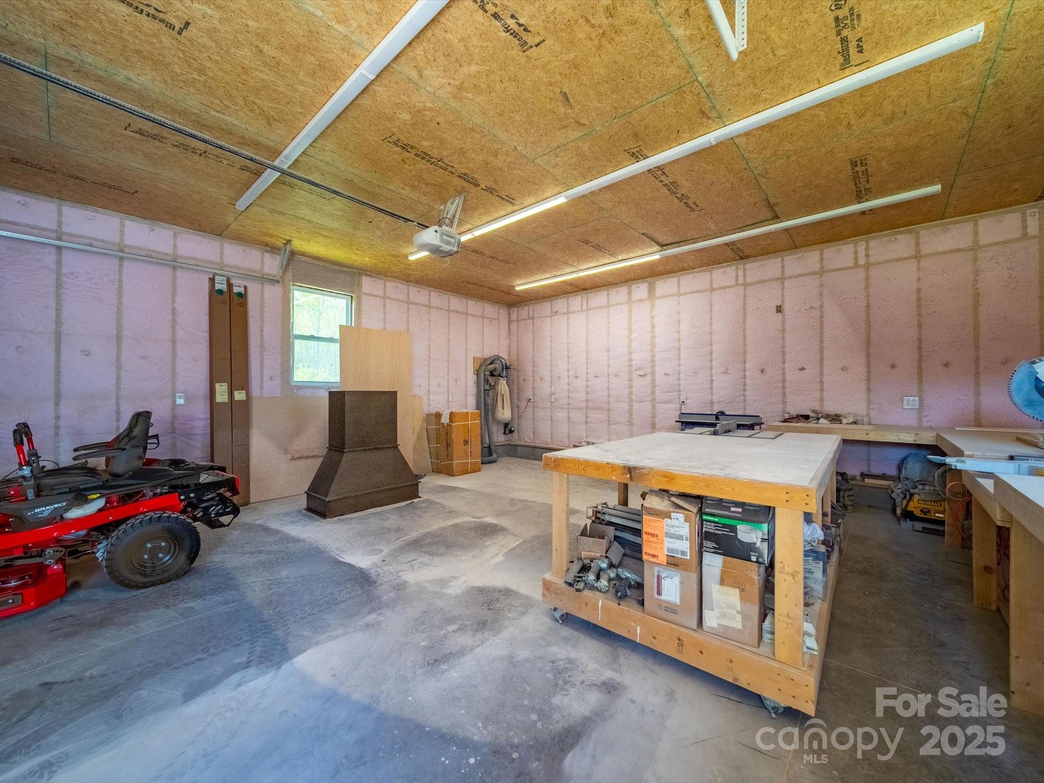 Sanders Landing - Residential