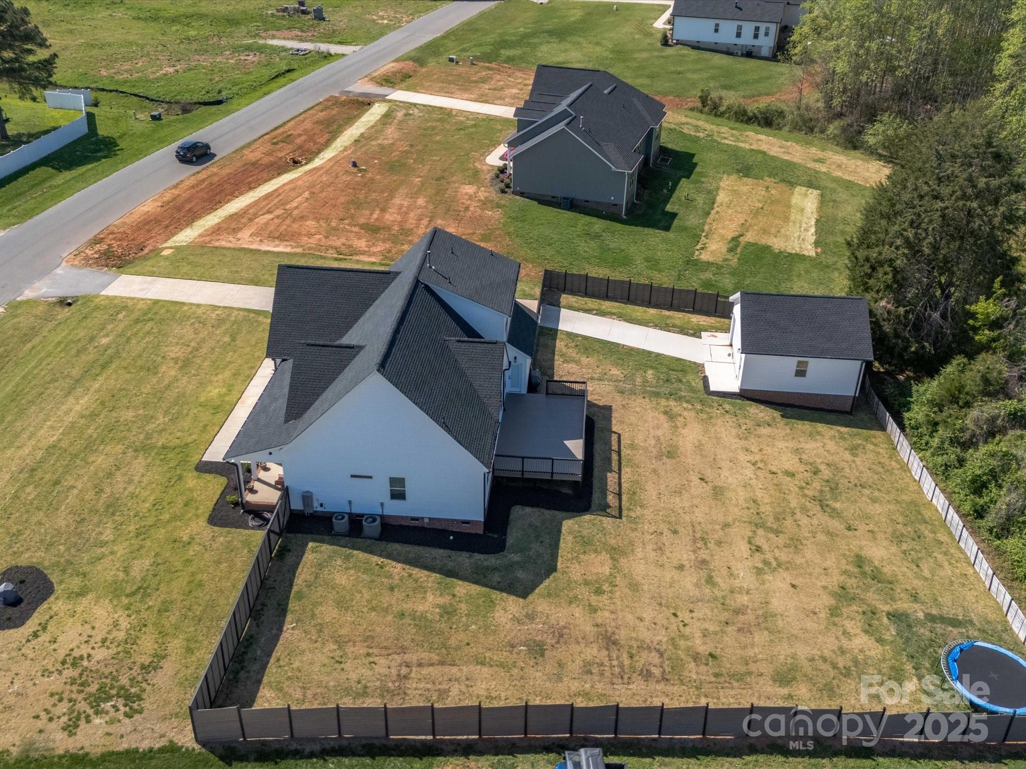 Sanders Landing - Residential