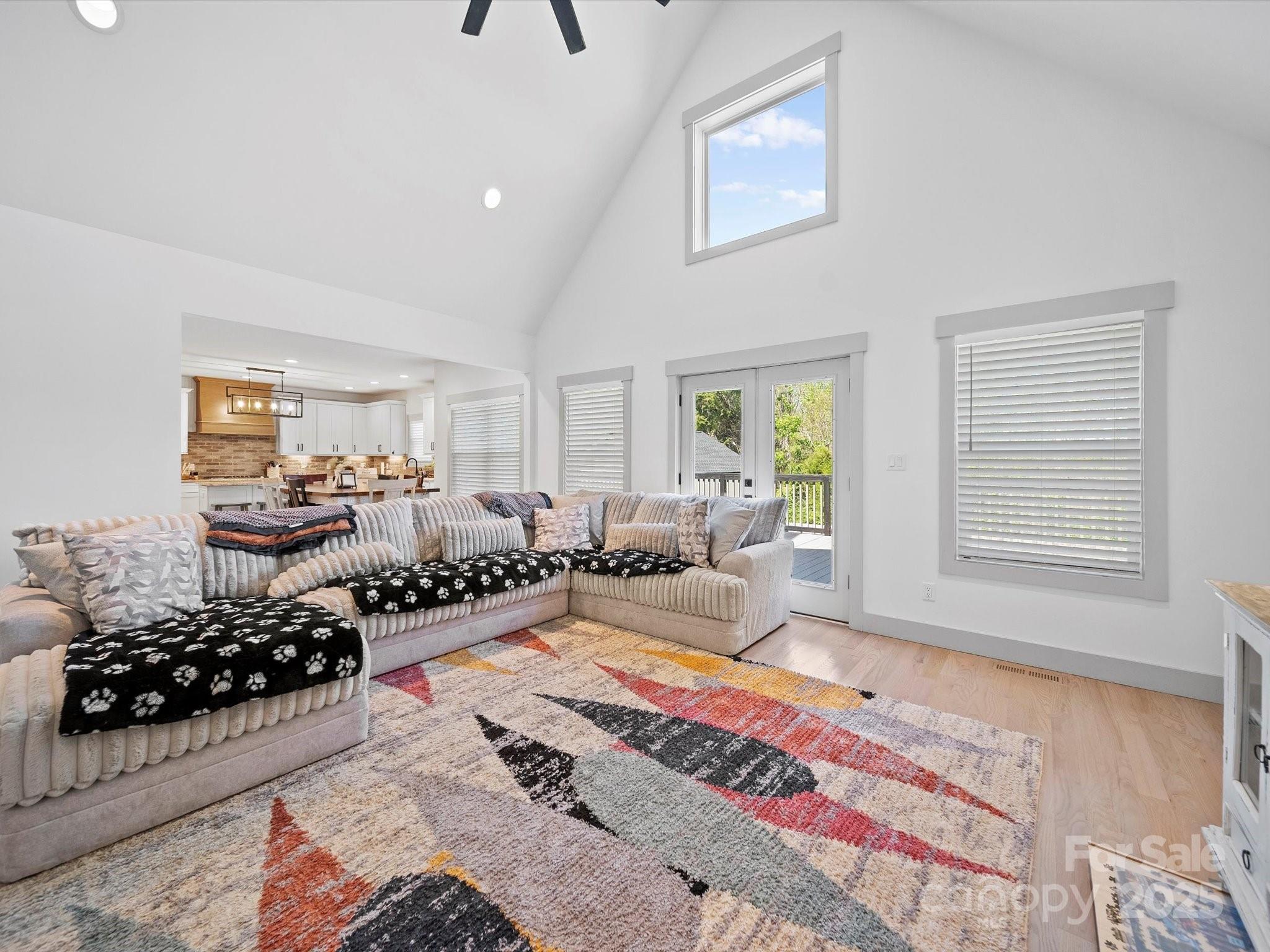 Sanders Landing - Residential