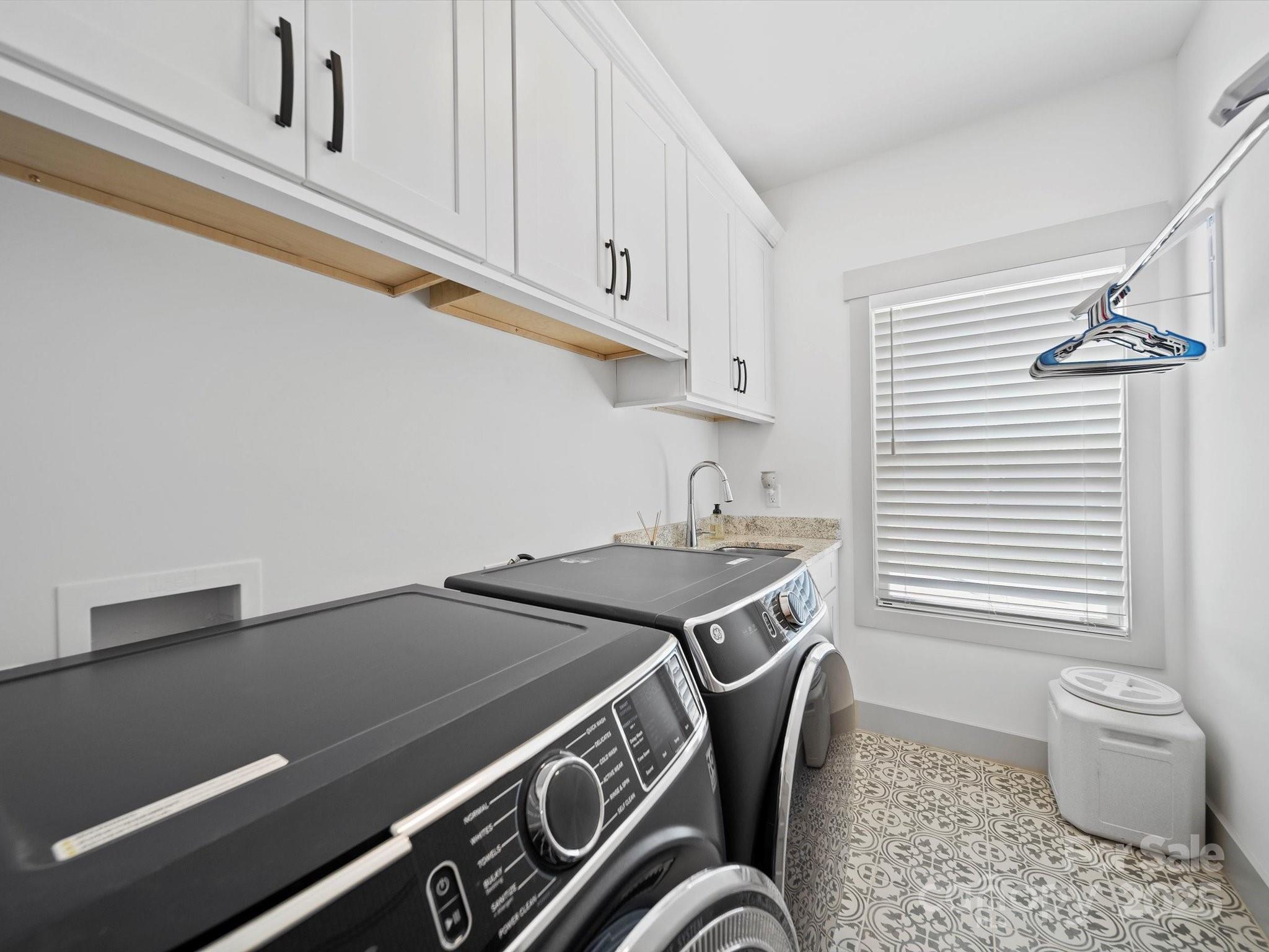 Sanders Landing - Residential