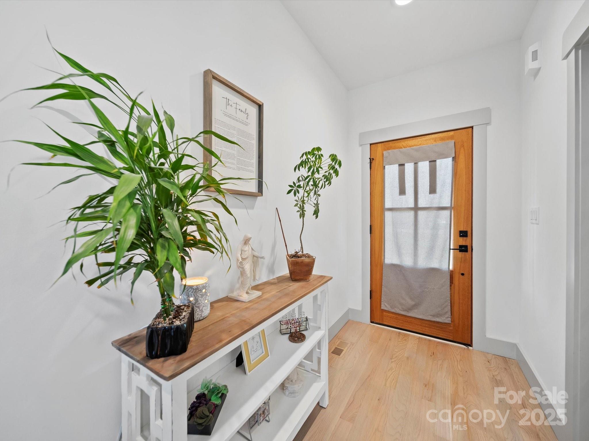 Sanders Landing - Residential