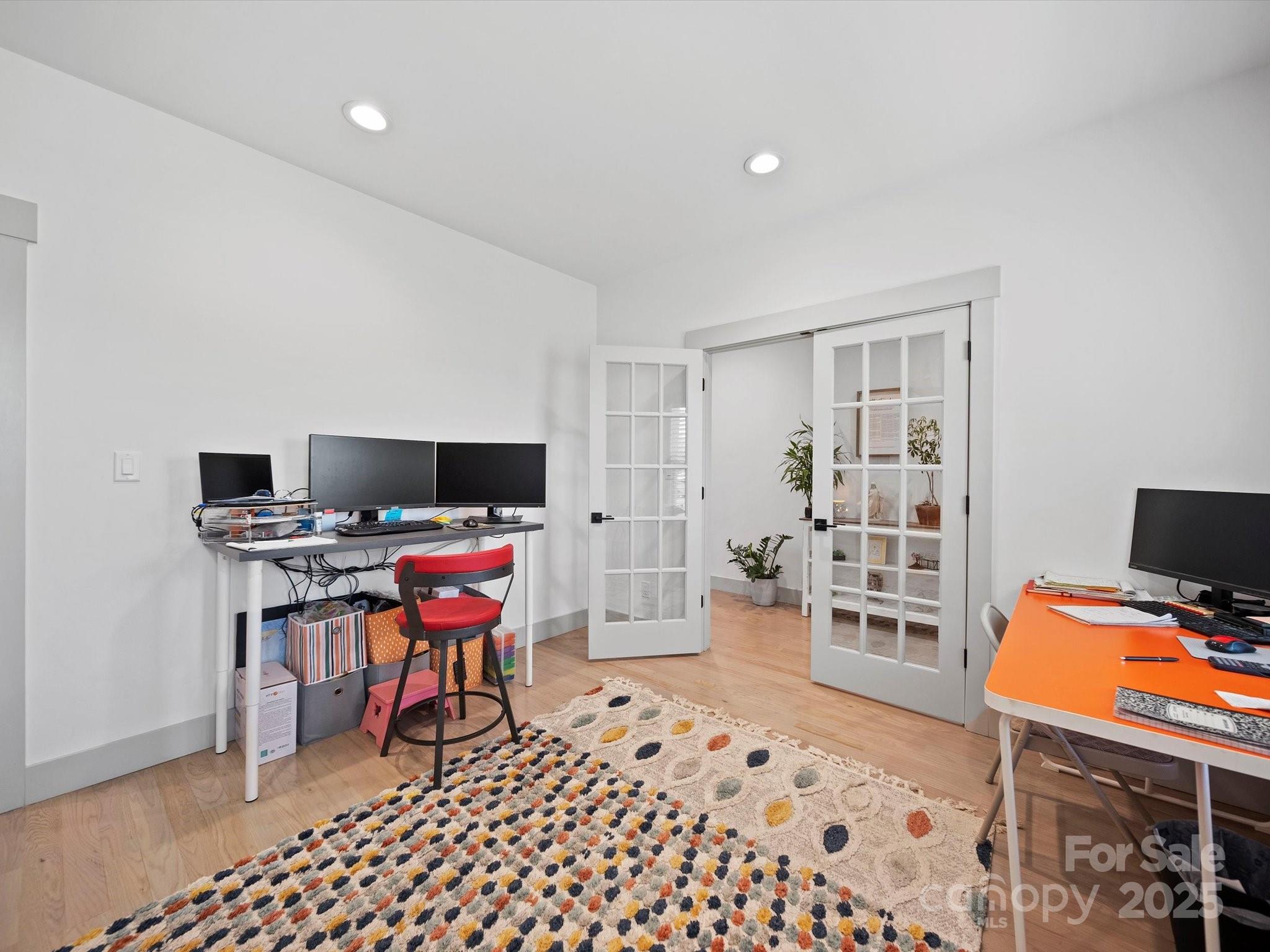 Sanders Landing - Residential