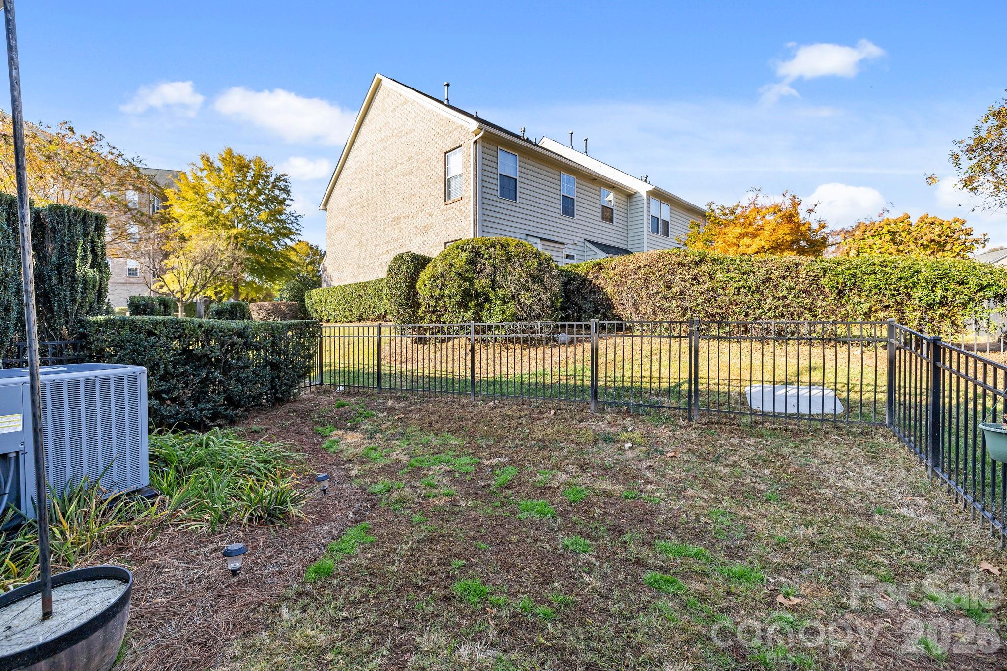 Park South Station - Residential