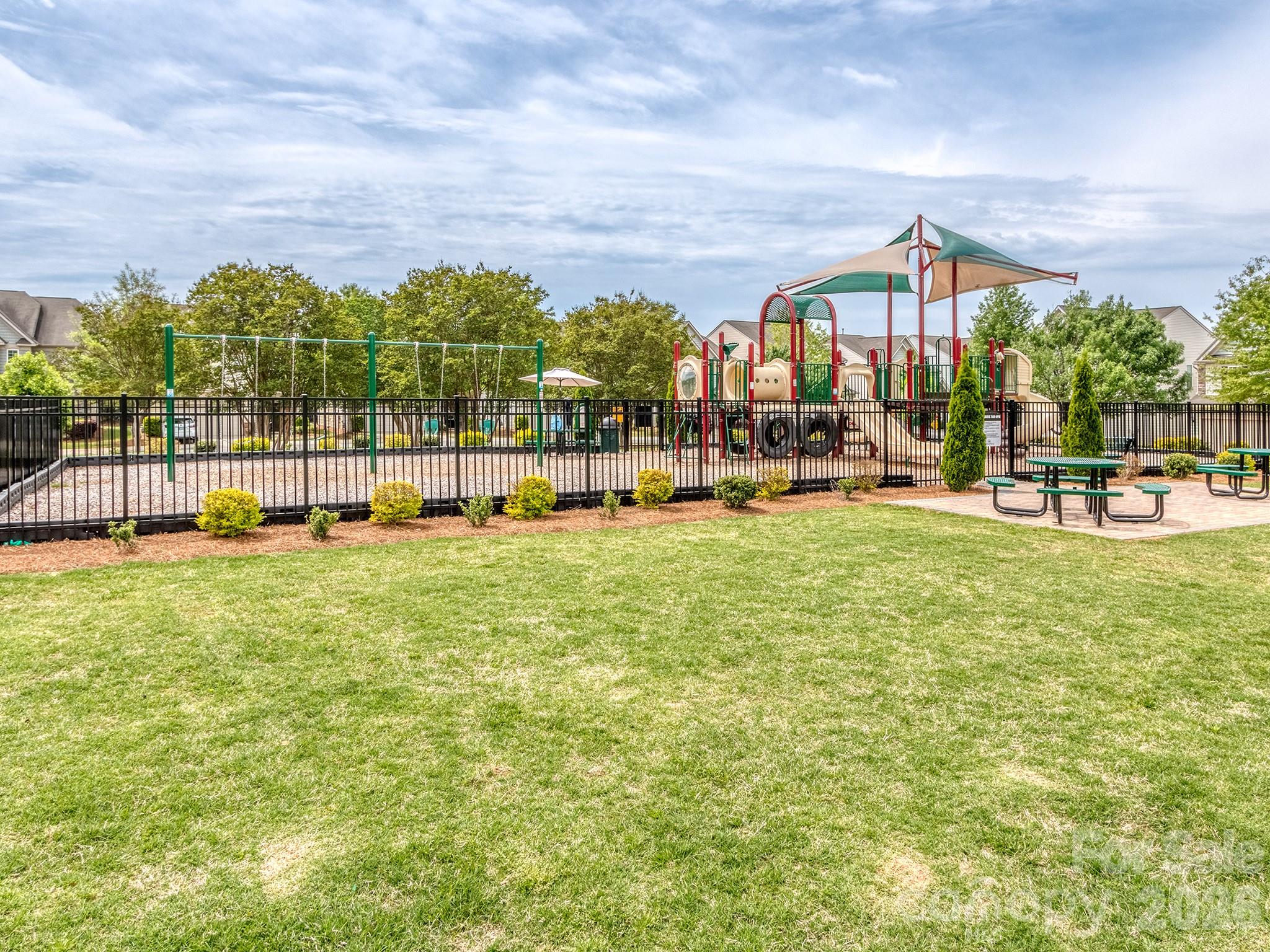 Park South Station - Residential