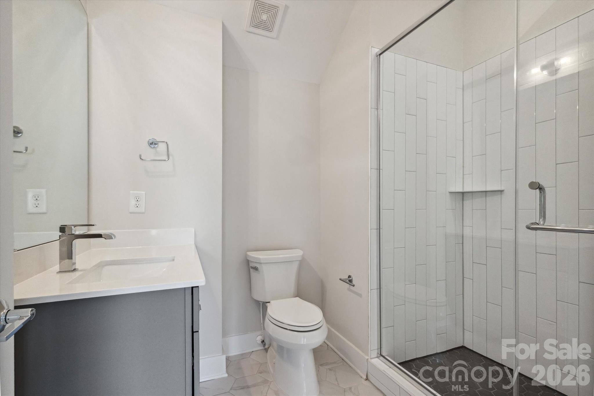 Bronson Square - Residential