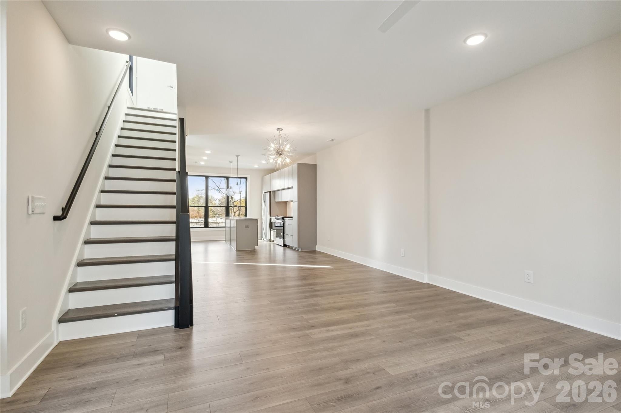 Bronson Square - Residential