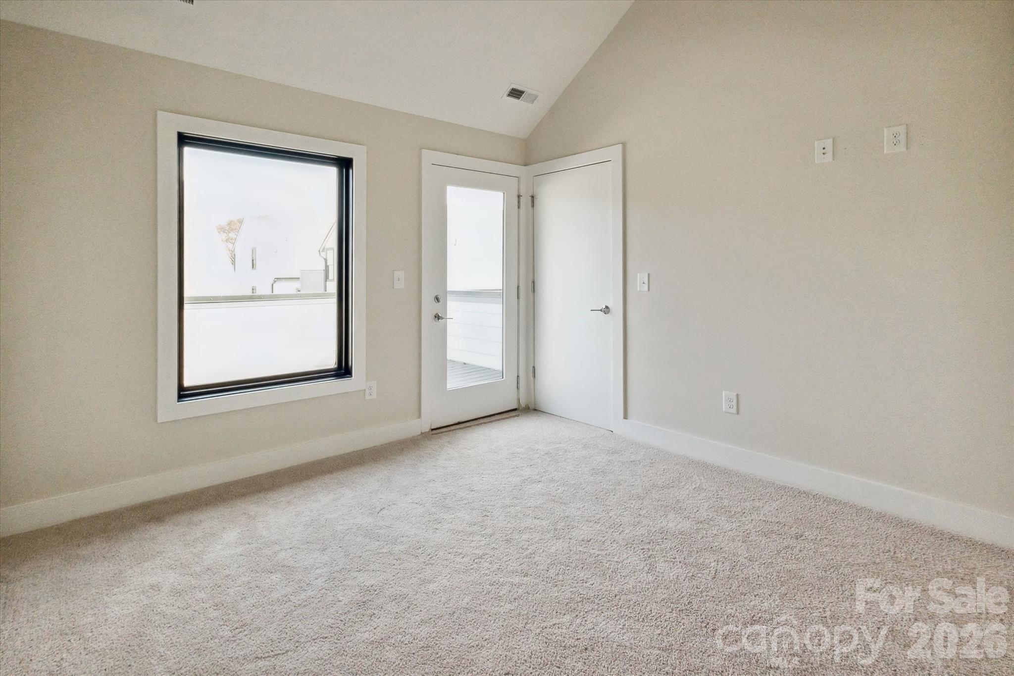 Bronson Square - Residential