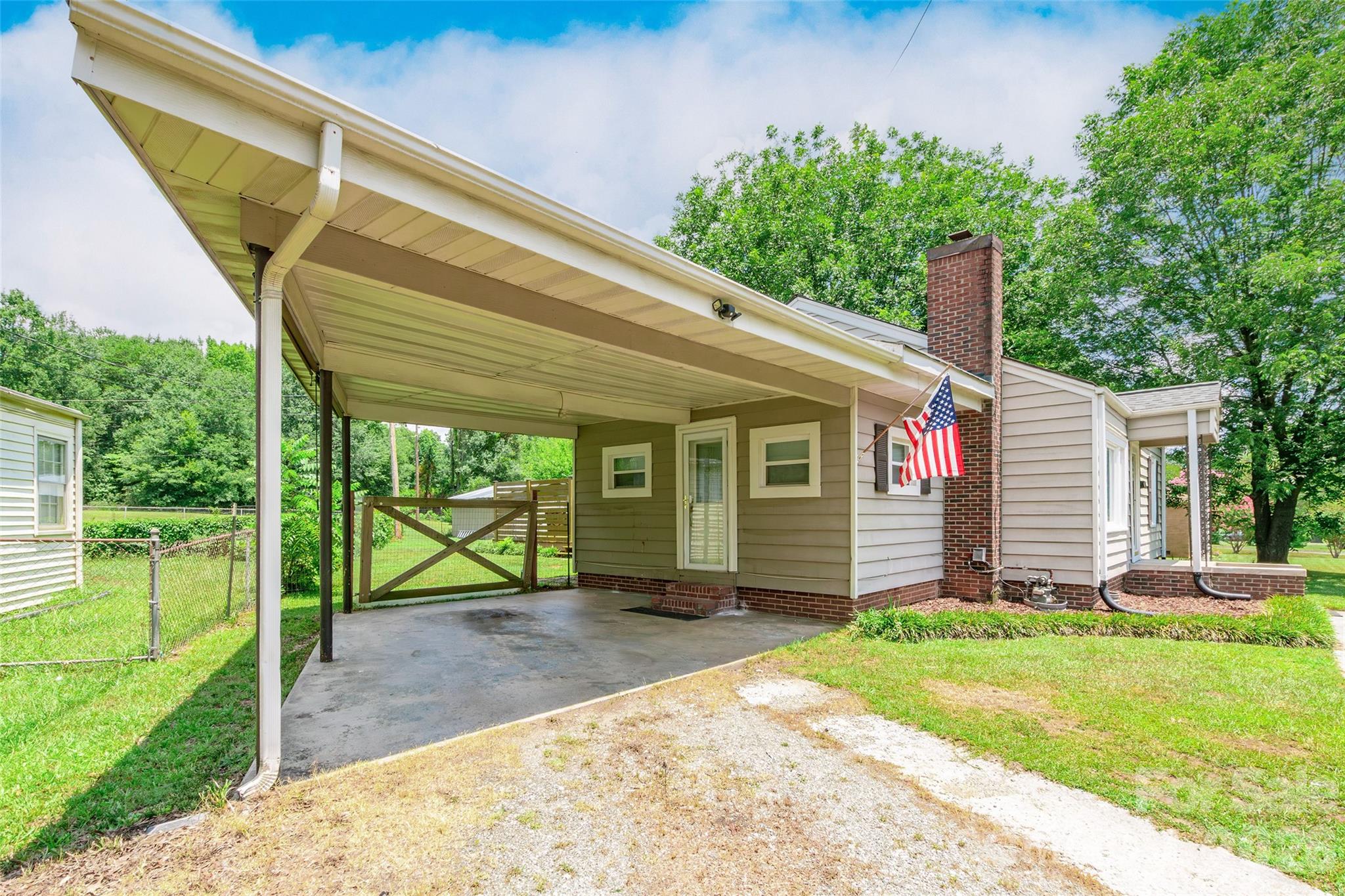 711 Linwood Road