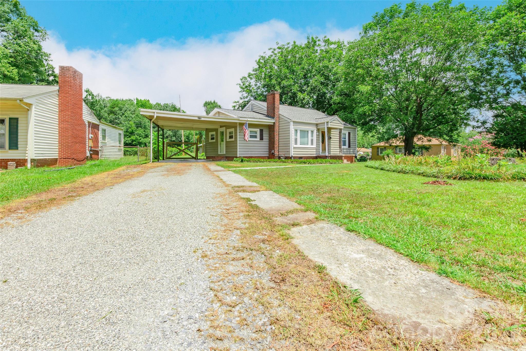 711 Linwood Road