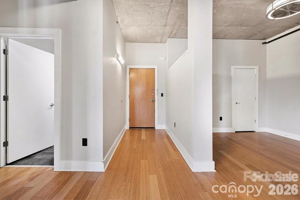 505 E Sixth Street 304