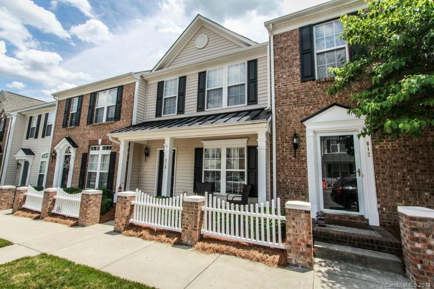 Pristine condition.  New carpet upstairs and downstairs.  Open floor plan on first floor.  Master BR has a walk-in closet.  Second bedroom has private bath.  Convenient to pool, shopping, dining and I-77.  Very private patio area or chill out on the covered front porch.  Home Warranty provided by Seller.