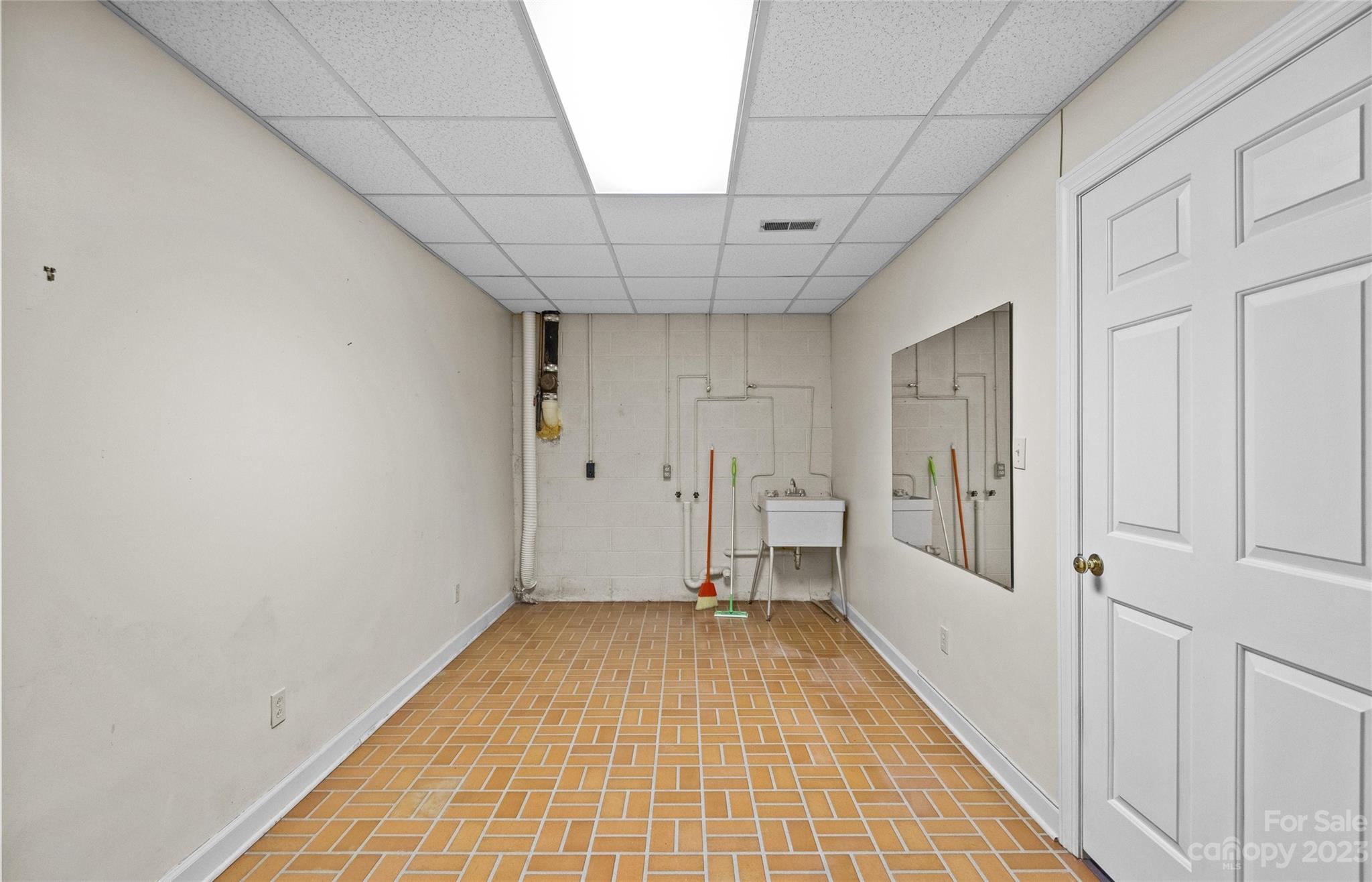 Barclay Downs - Residential