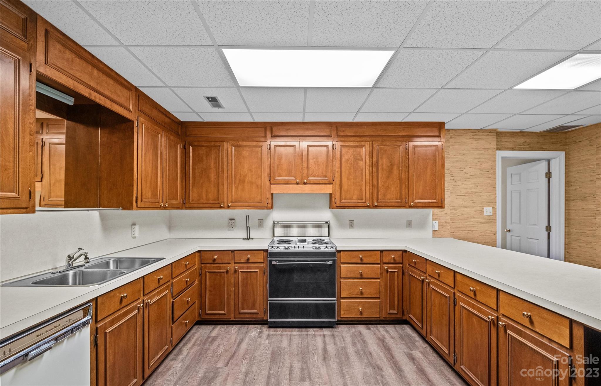 Barclay Downs - Residential