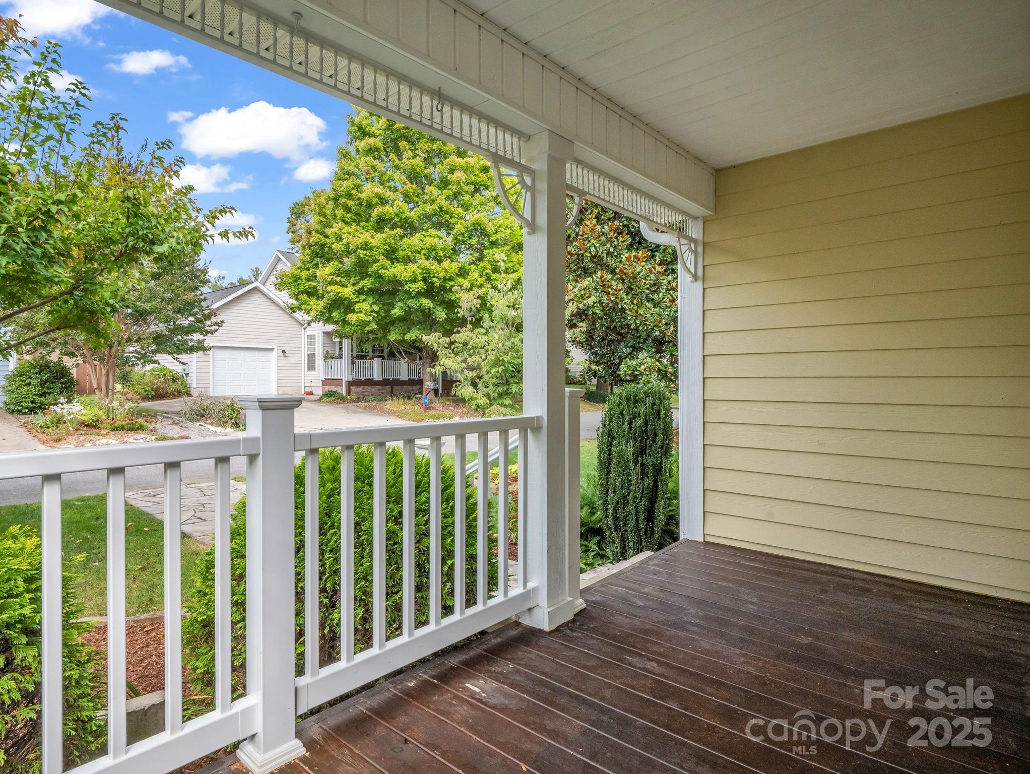 10 Cotton Creek Circle