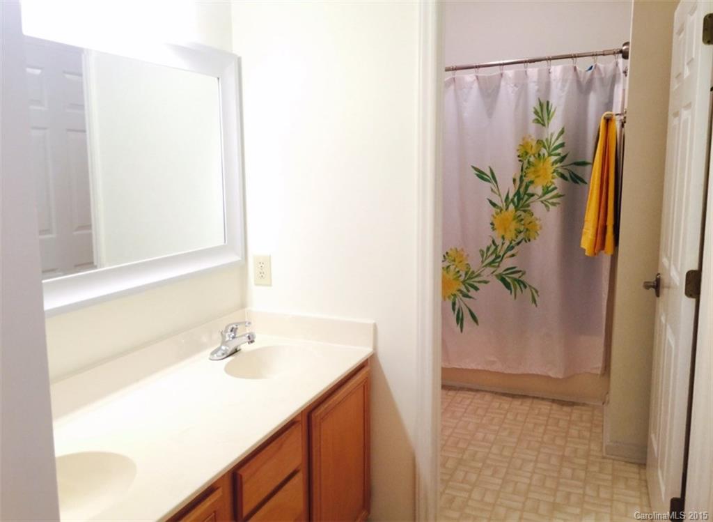 Twin Oaks - Residential