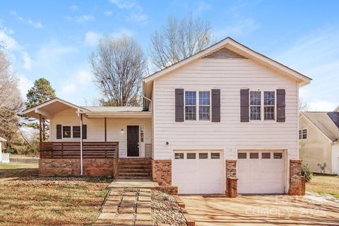 167 Mooreland Road Mooresville NC 28117