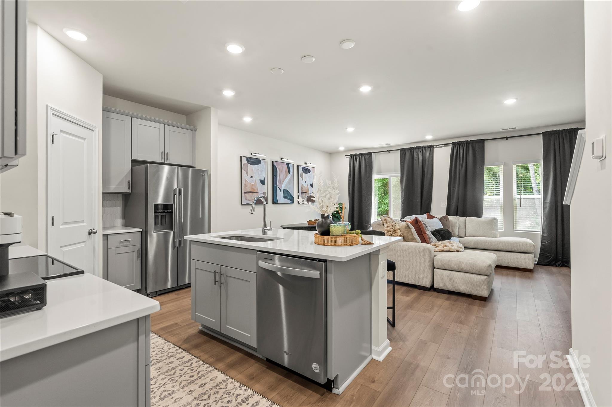 831 Gerard Bay Drive