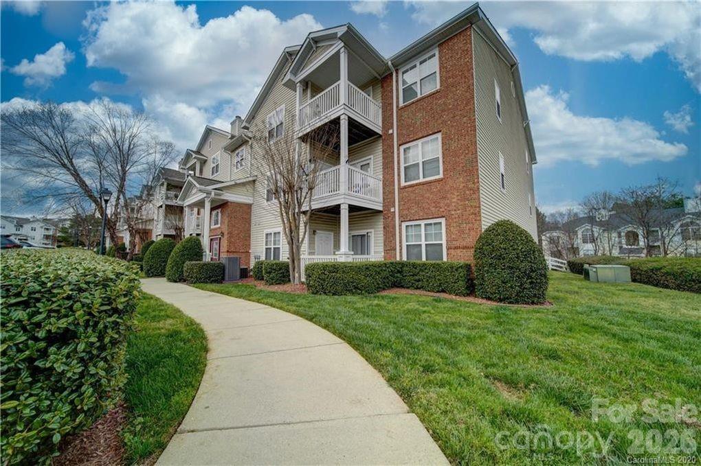 Hyde Park - Residential