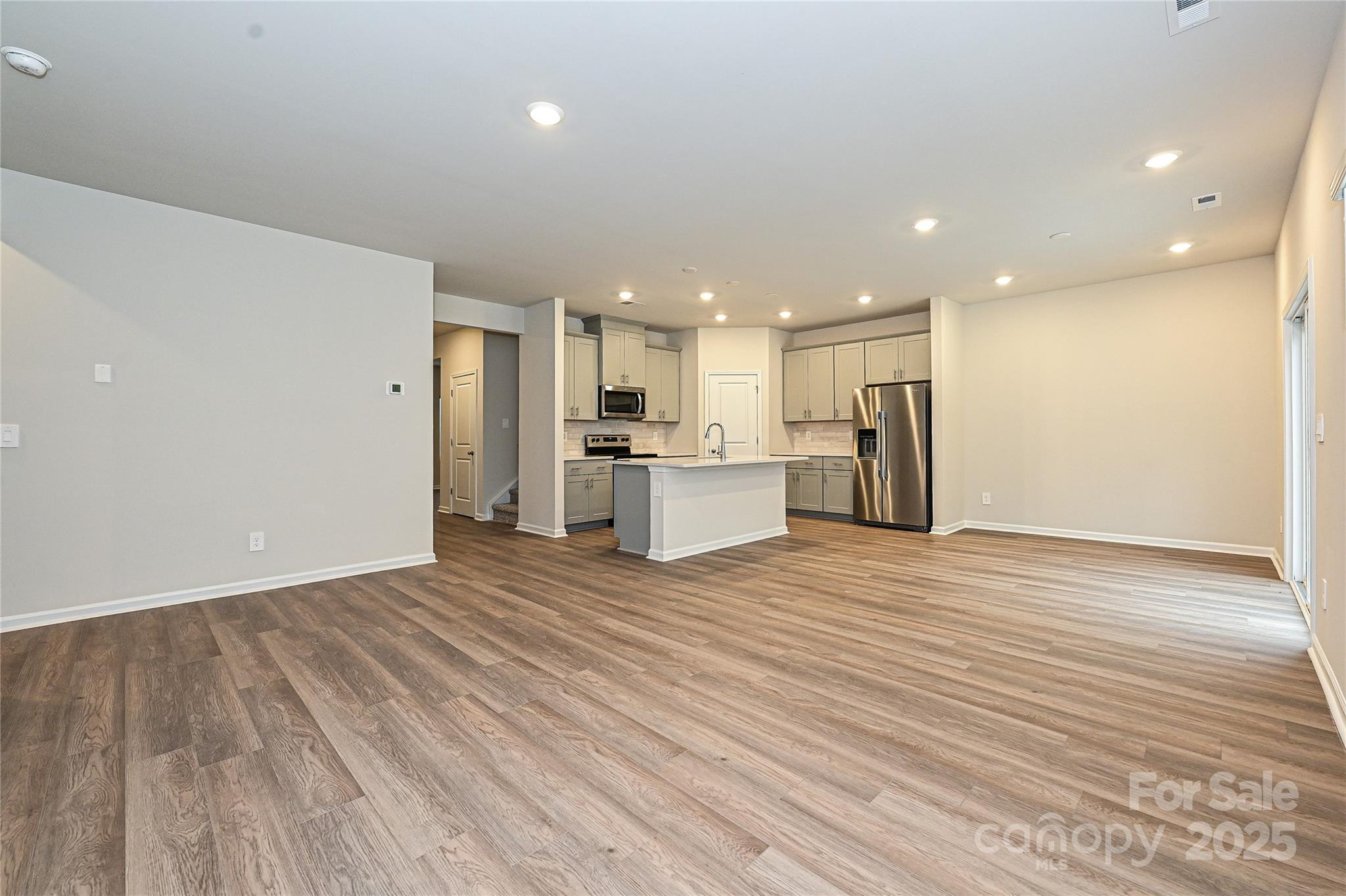 2155 Sunflower Circle