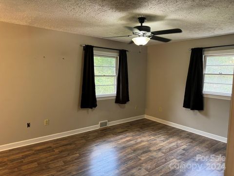 A home in North Wilkesboro