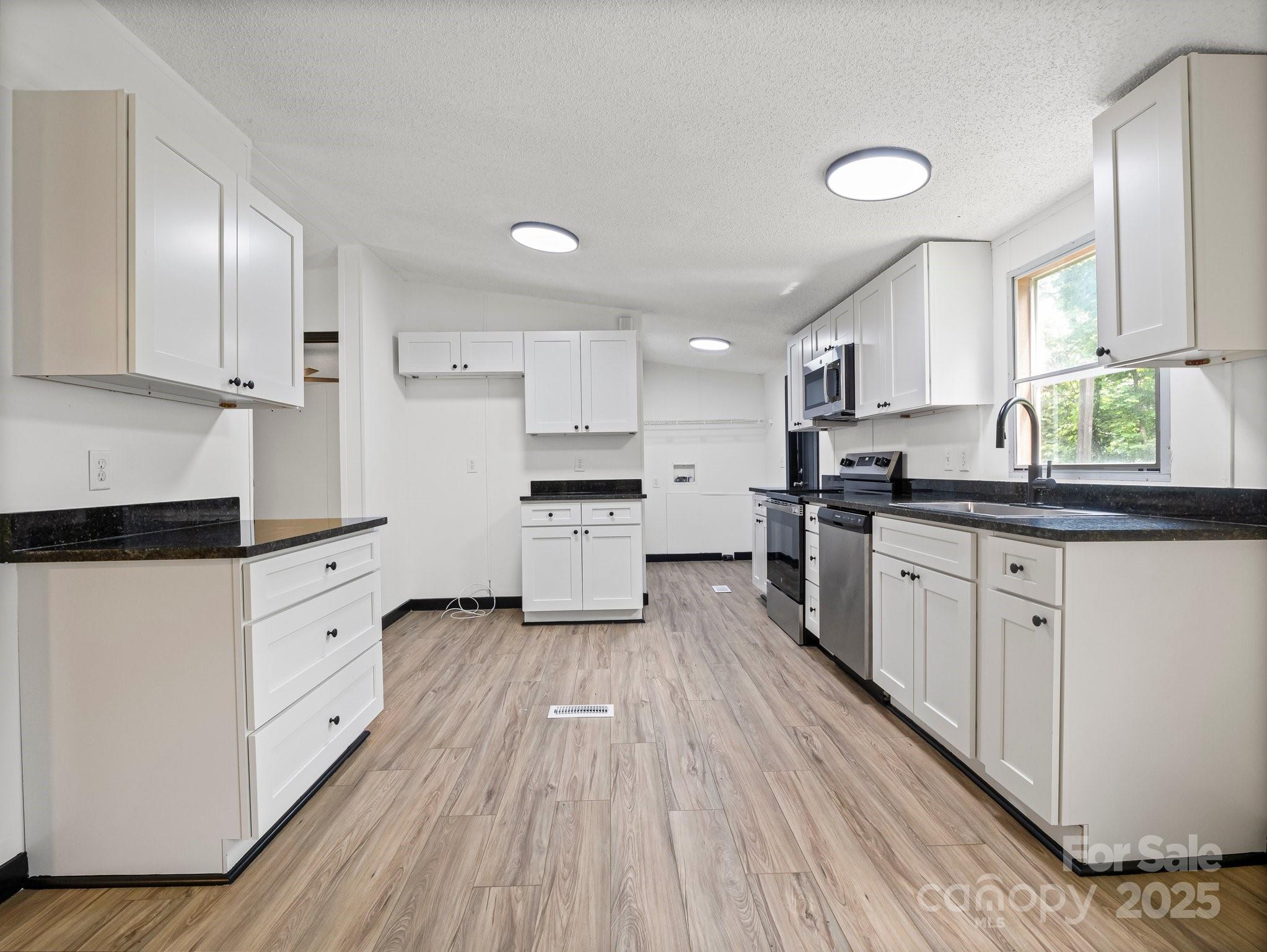 2270 Hartland Forest Drive