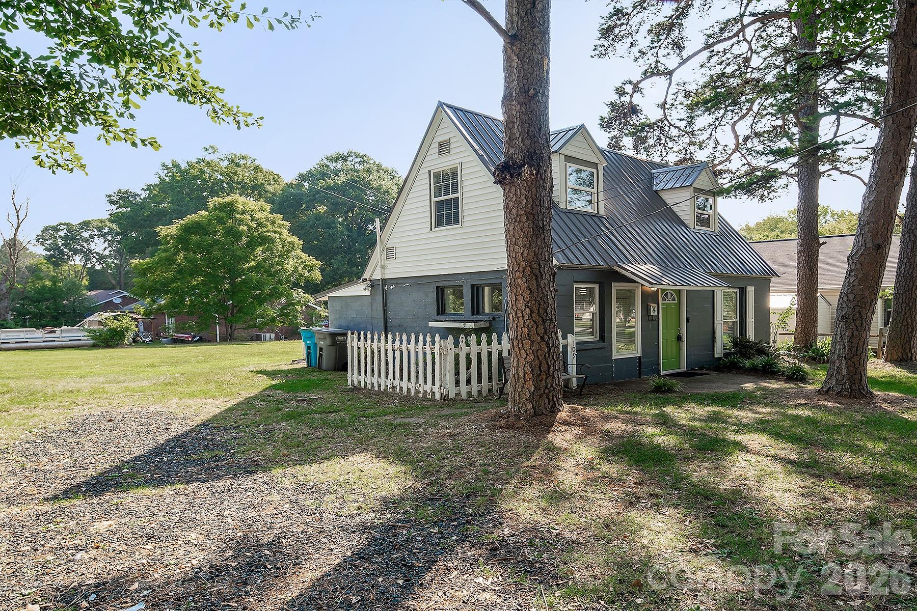 109 Julia Avenue