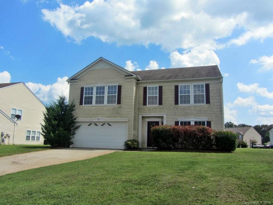 Spacious 4 BR/2.5 BA home in Longlea Estates features open kitchen, master with sitting area, large secondary bedrooms, family room with fireplace, formal living/dining combo, and loft. Short drive to award winning schools! New carpet & fresh paint! Strongly encouraged that offers include proof of funds/pre-approval & is required for seller's final acceptance.