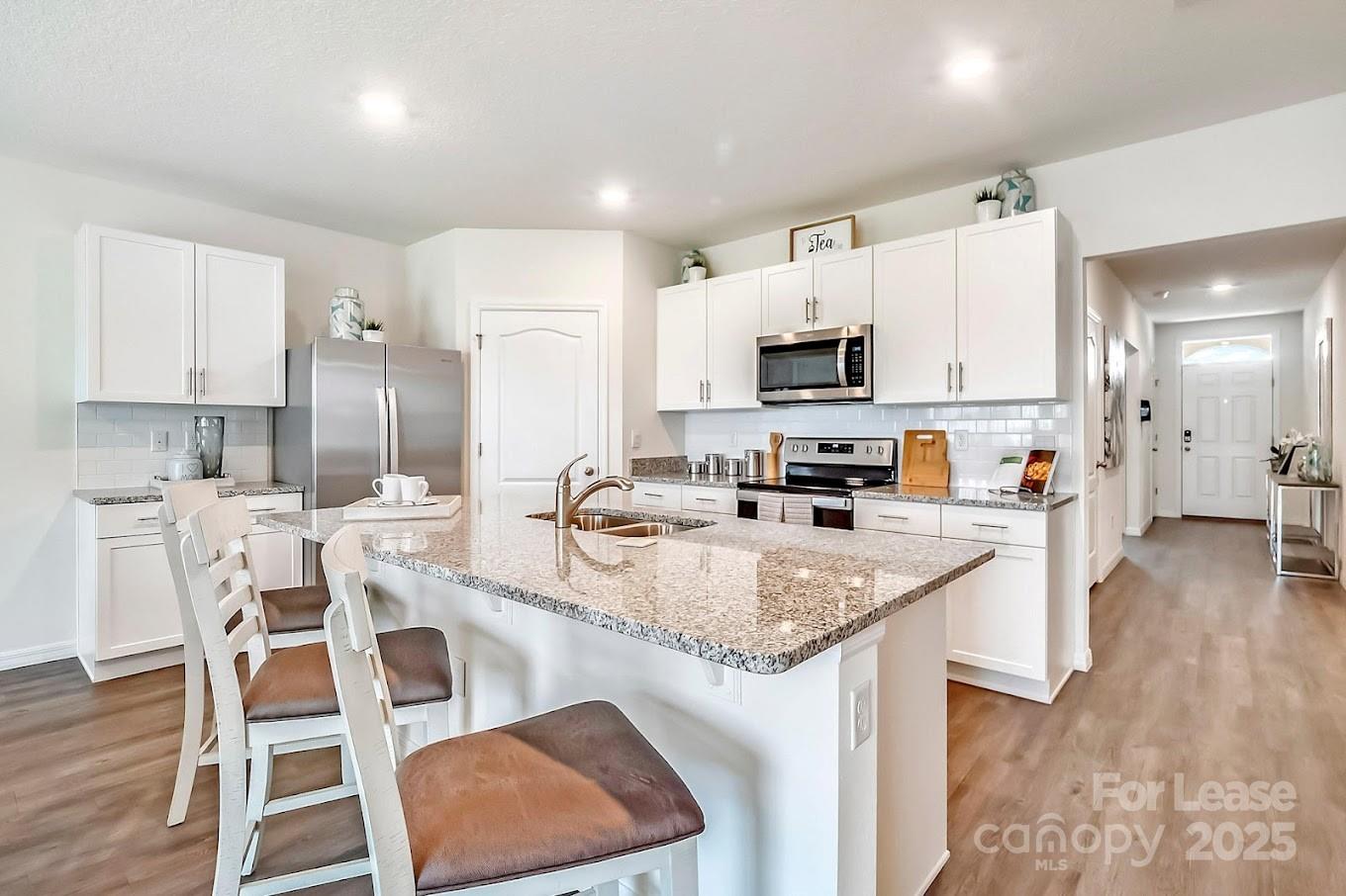 Fairview, North Carolina 28730, United States, 3 Bedrooms Bedrooms, ,2 BathroomsBathrooms,Residential,Active,2193