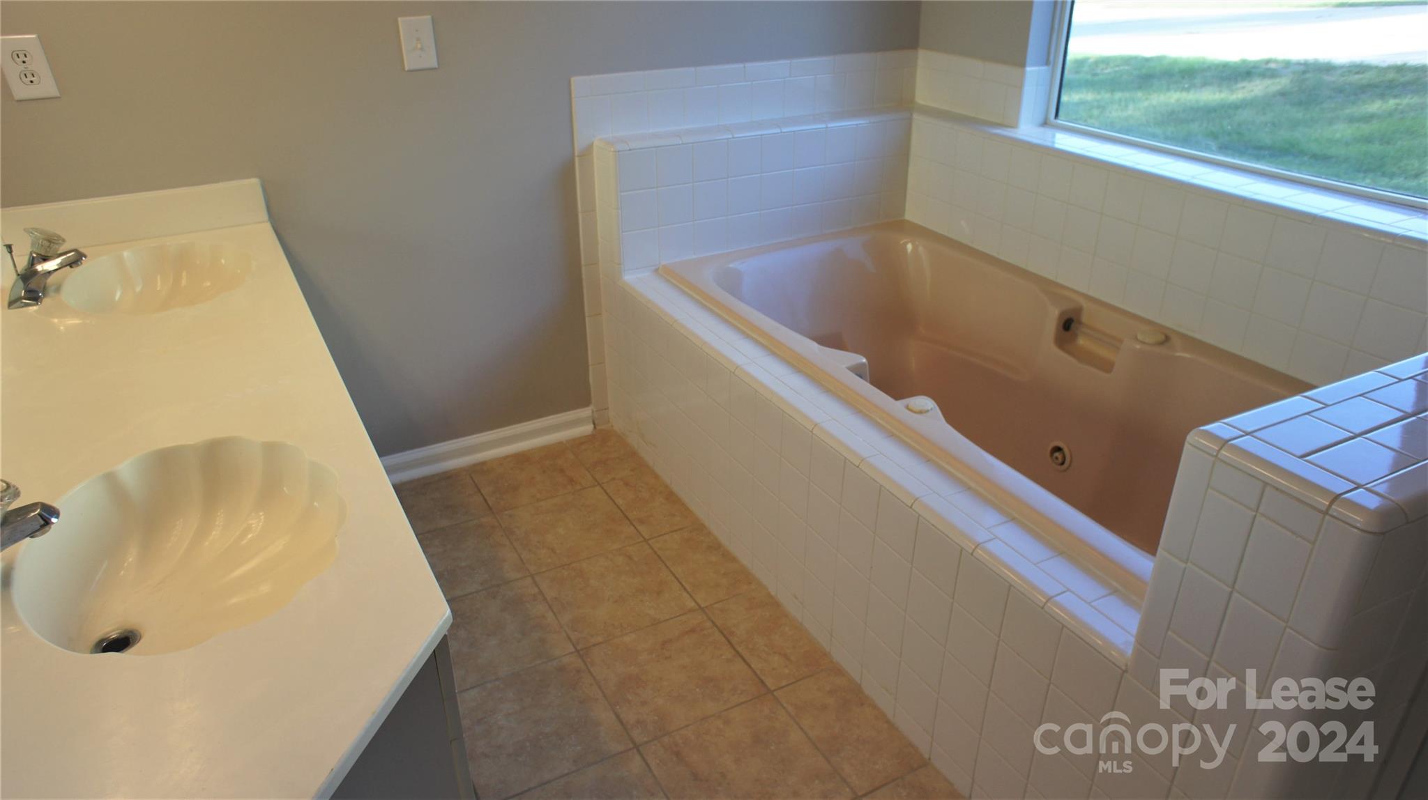 Williams Station - Residential Lease