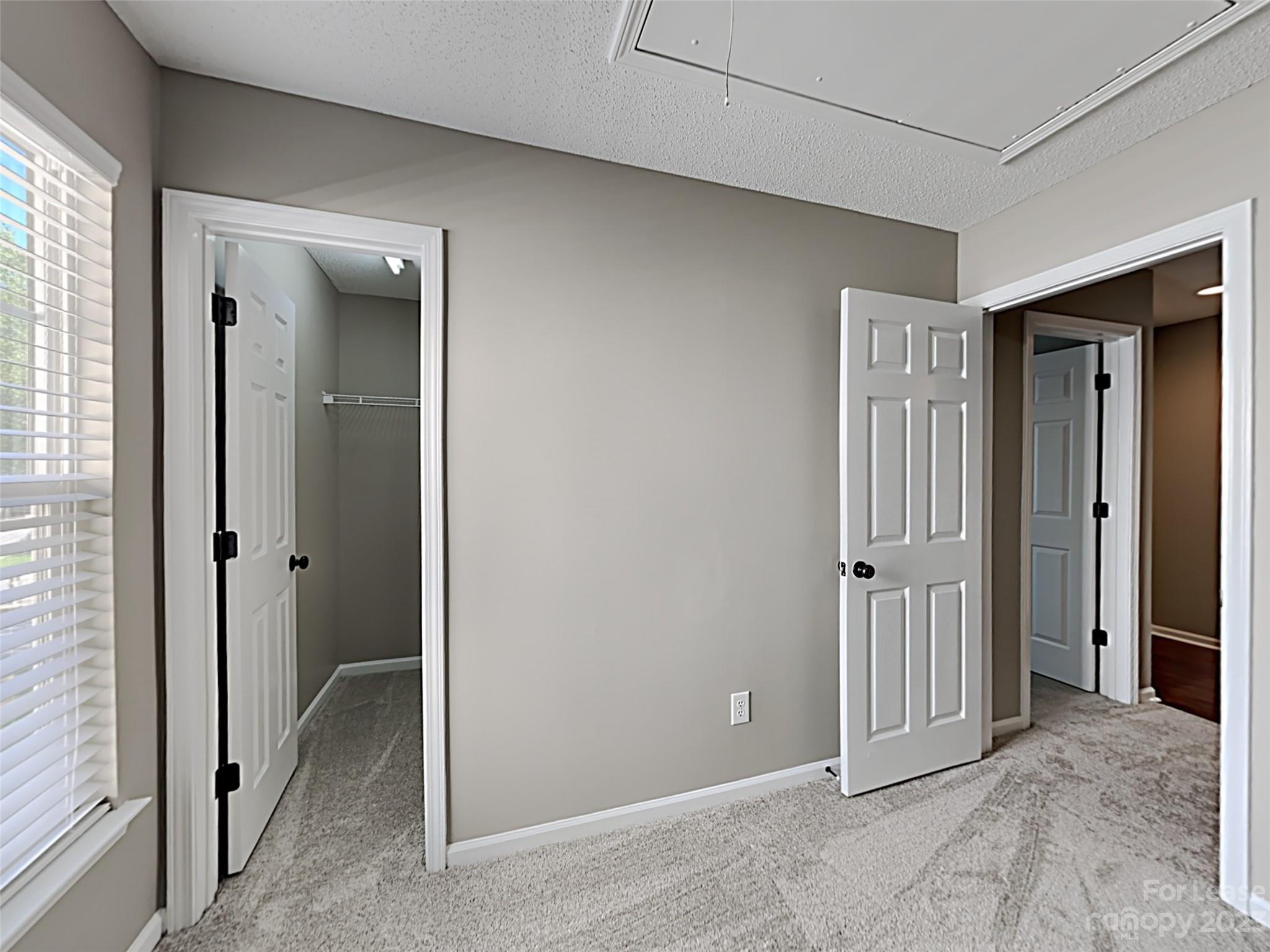 Unknown - Residential Lease