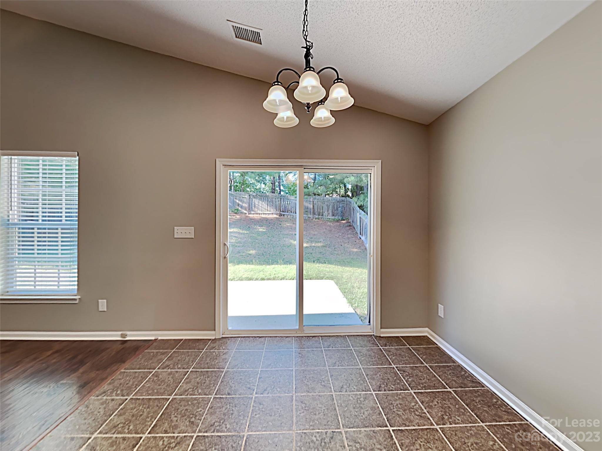 Unknown - Residential Lease