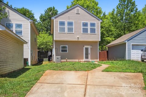 A home in Huntersville