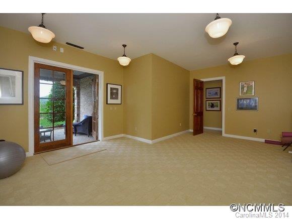 The Cliffs at Walnut Cove - Residential